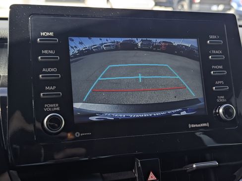 Used 2024 Toyota Camry SE image 11