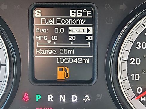 Used 2021 RAM 1500 Classic SLT image 20