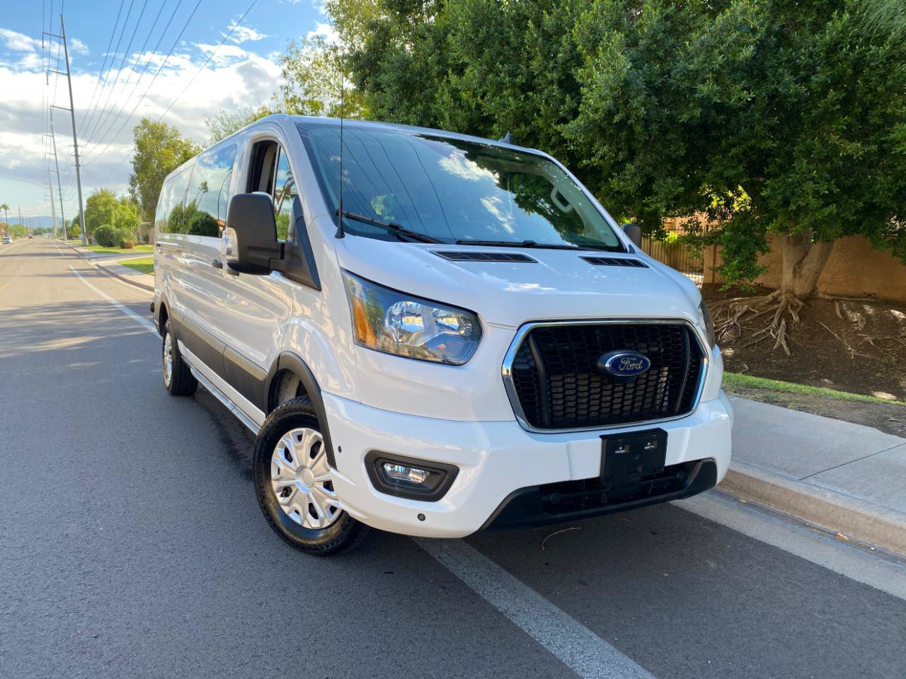 Used 2024 Ford Transit 350 XLT RWD image 2