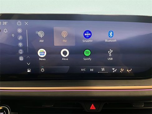 Certified 2025 Buick Envision Sport Touring image 25