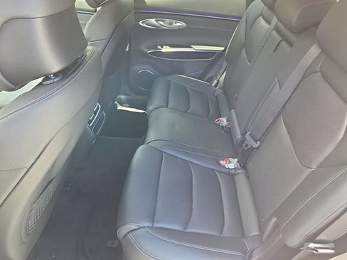 New 2026 Genesis GV70 2.5T AWD/4WD image 6