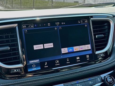 New 2027 Chrysler Pacifica Select FWD image 19