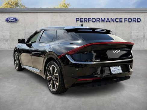 Used 2022 Kia EV6 Wind image 10