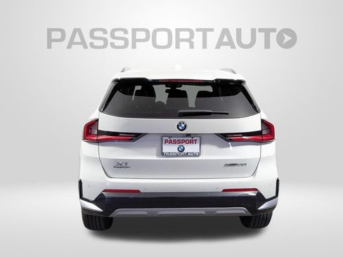 Certified 2023 BMW X1 xDrive28i w/ Convenience Package image 5