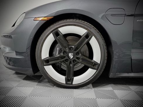 New 2025 Porsche Taycan RWD image 14