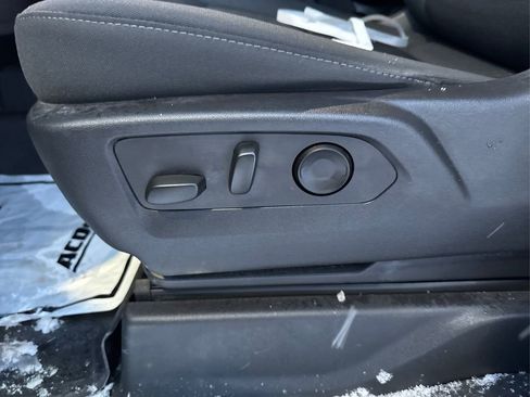 Used 2023 GMC Sierra 1500 Elevation image 19