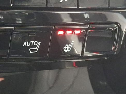 Used 2023 Acura MDX SH-AWD image 24