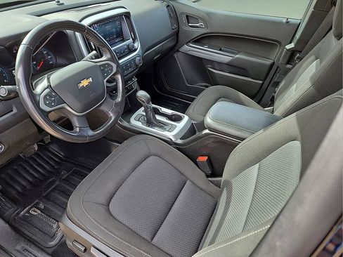 Used 2022 Chevrolet Colorado LT w/ Fleet Safety Package image 13