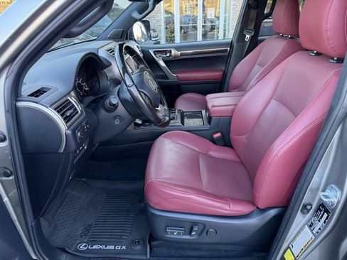 Used 2021 Lexus GX 460 Premium image 16