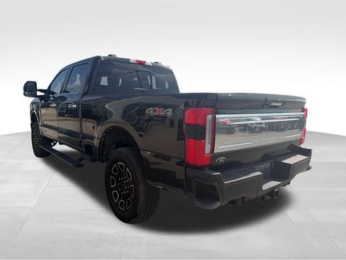 Used 2024 Ford F250 Platinum AWD/4WD image 9
