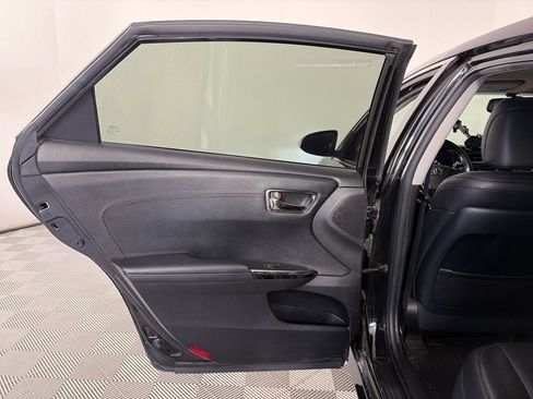 Used 2014 Toyota Avalon XLE Touring FWD image 12