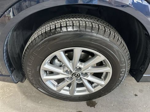 Used 2025 MAZDA CX-5 AWD 2.5 S w/ Preferred Package image 23