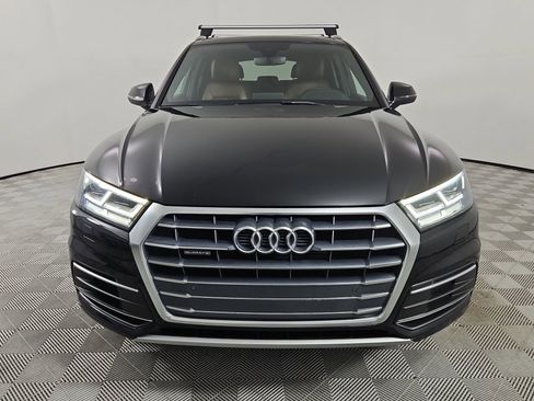 Used 2020 Audi Q5 Premium w/ Premium Plus Package AWD/4WD image 2