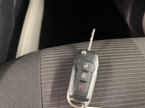 Certified 2020 Ford F150 XL w/ Equipment Group 101A Mid image 37