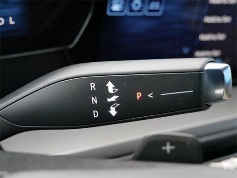 Certified 2025 Chevrolet Traverse LT image 21