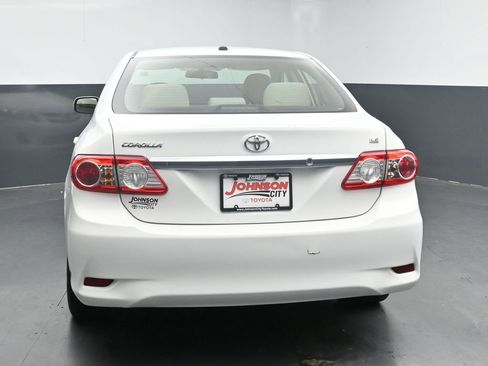 Used 2011 Toyota Corolla LE image 7