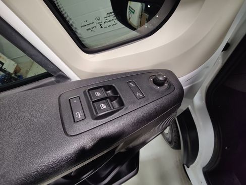 Used 2021 RAM ProMaster 3500 w/ Convenience Group image 17