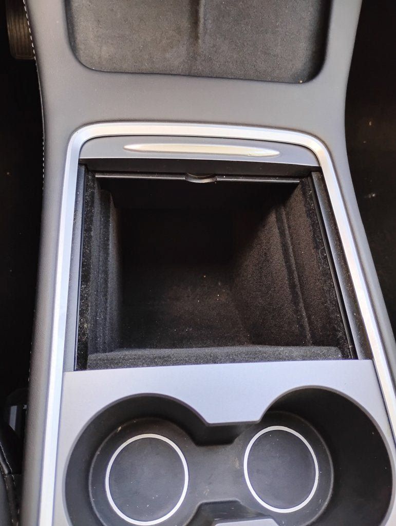Used 2022 Tesla Model Y Long Range AWD/4WD image 15