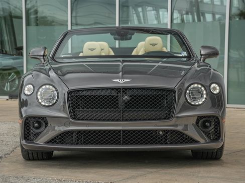 Certified 2024 Bentley Continental GT V8 image 10