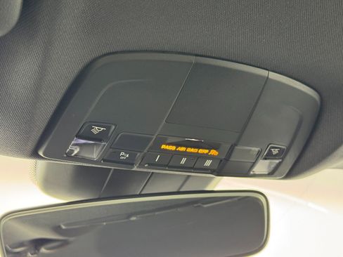 Used 2019 Porsche 718 Cayman S image 28