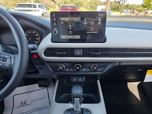 New 2027 Honda HR-V LX image 19