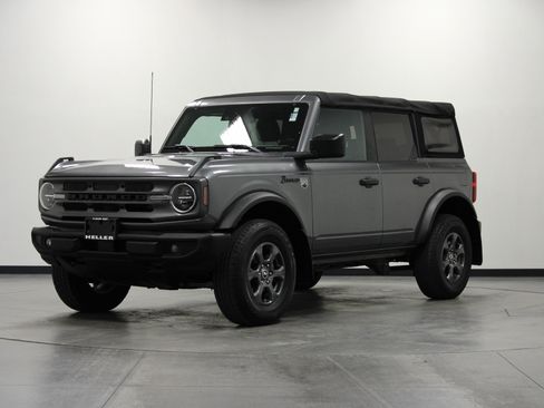 Used 2022 Ford Bronco Big Bend image 8