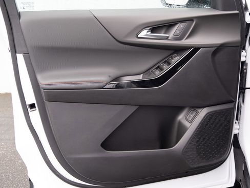 New 2026 Chevrolet Equinox RS AWD/4WD image 13