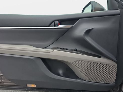 Used 2024 Toyota Camry XLE image 26