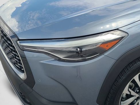 Certified 2023 Toyota Corolla Cross XLE w/ Convenience Package FWD image 23