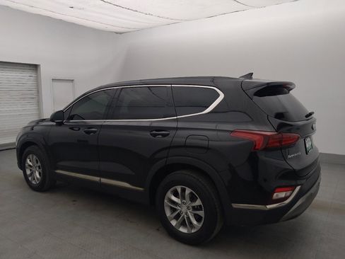 Used 2019 Hyundai Santa Fe SEL FWD image 3