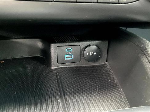 Used 2023 Ford Escape ST-Line Select AWD/4WD image 12