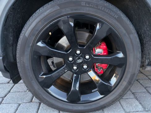 Used 2020 Ford Explorer ST w/ ST Street Pack image 13