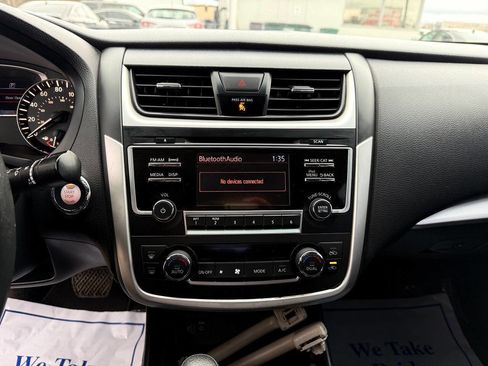 Used 2017 Nissan Altima 2.5 SV image 29