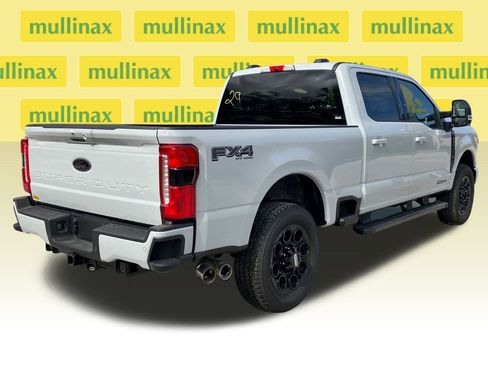 New 2026 Ford F250 Lariat w/ Black Appearance Package AWD/4WD image 4