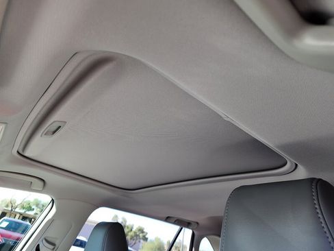 Used 2019 Toyota RAV4 Limited w/ Cold Weather Package FWD image 62