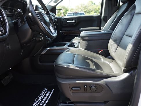 Used 2019 GMC Sierra 1500 SLT image 16