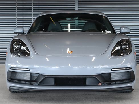 Certified 2025 Porsche 718 Cayman GTS image 8