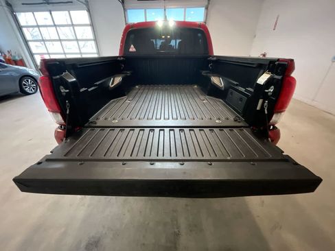 Used 2022 Toyota Tacoma SR5 image 23