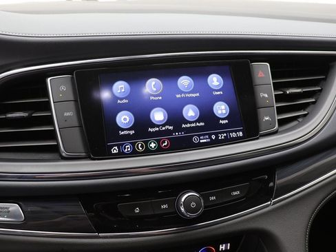 Used 2023 Buick Enclave Essence image 22