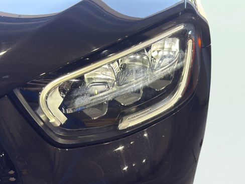 Used 2022 Mercedes-Benz GLC 300 4MATIC image 30