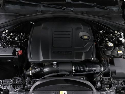 Used 2021 Jaguar F-PACE image 26