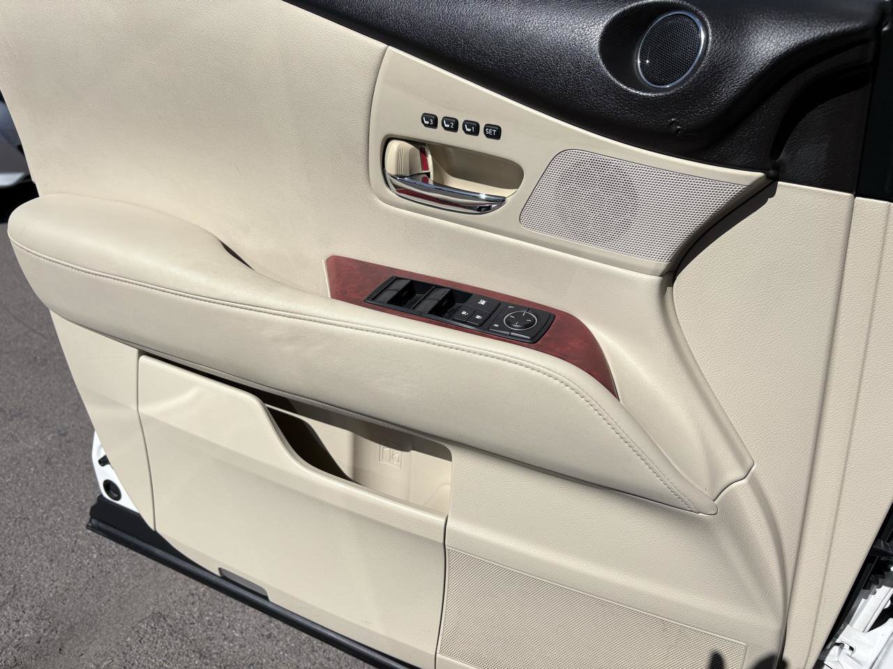 Used 2012 Lexus RX 350 FWD w/ Premium Pkg image 22