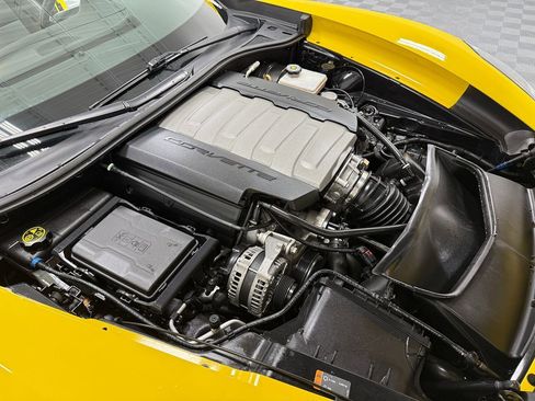 Used 2017 Chevrolet Corvette 1LT image 33