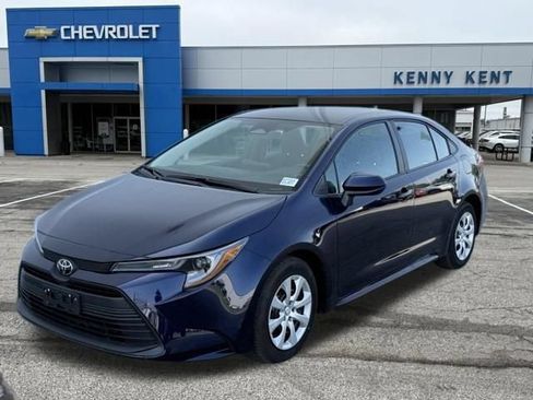 Used 2026 Toyota Corolla LE FWD image 24