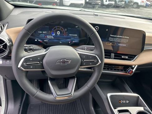 New 2026 Chevrolet Equinox ACTIV image 13