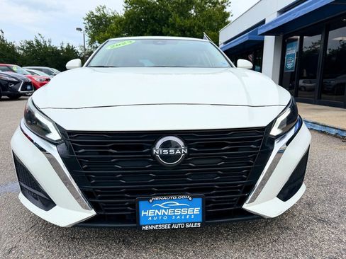 Used 2023 Nissan Altima 2.5 S FWD image 3