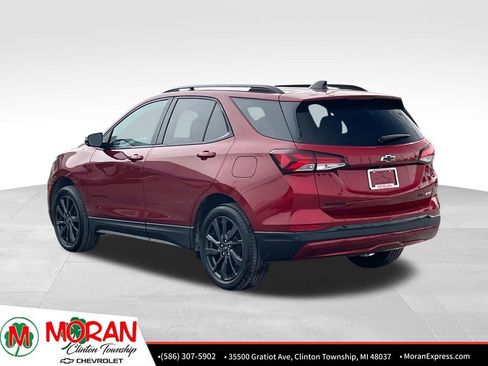 Certified 2024 Chevrolet Equinox RS image 4