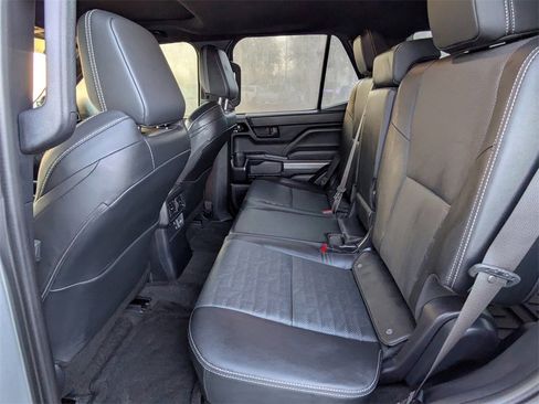 Certified 2025 Toyota 4Runner TRD Off-Road Premium image 15