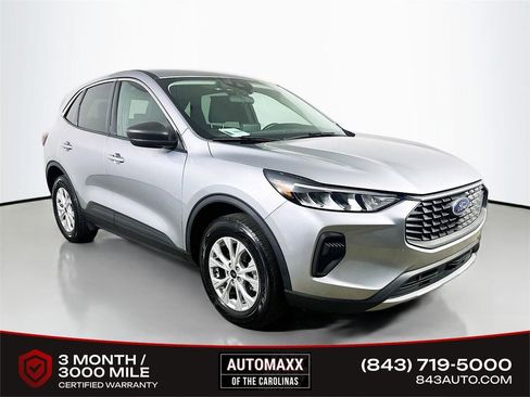 Used 2023 Ford Escape Active AWD/4WD image 1
