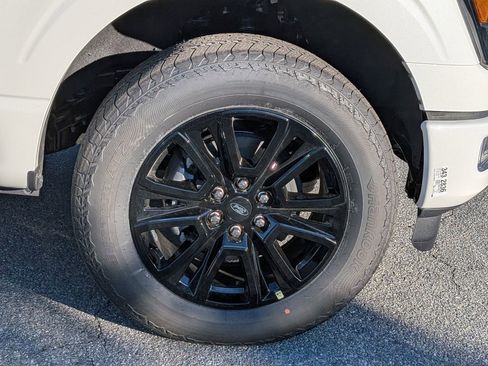 New 2025 Ford F150 Platinum w/ FX4 Off-Road Package image 12